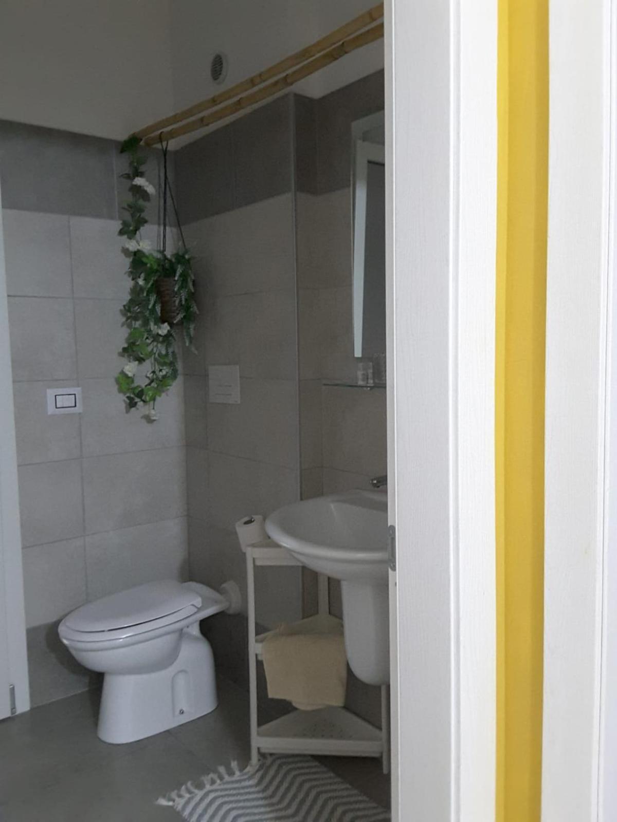 Lucrece Holiday Apartment Торино Екстериор снимка